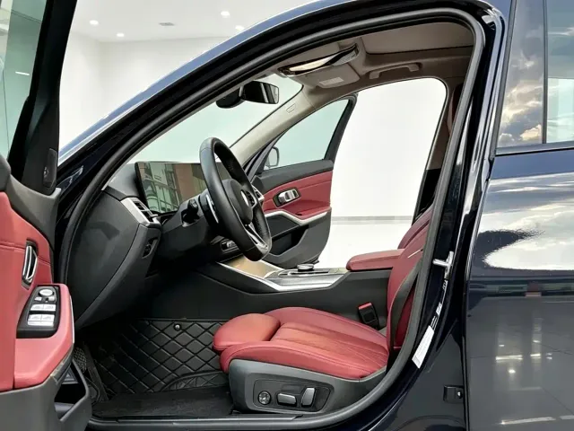 BMW 3 Series — Фото автомобиля 5