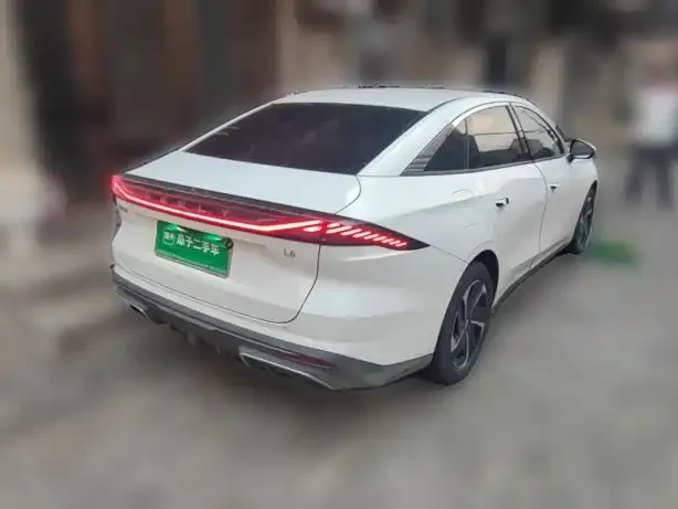 Geely Galaxy L6 — Фото автомобиля 6