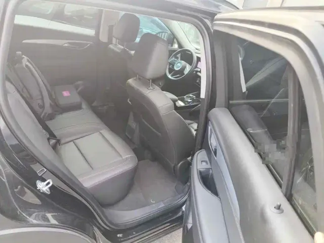Buick Envision Plus — Фото автомобиля 11