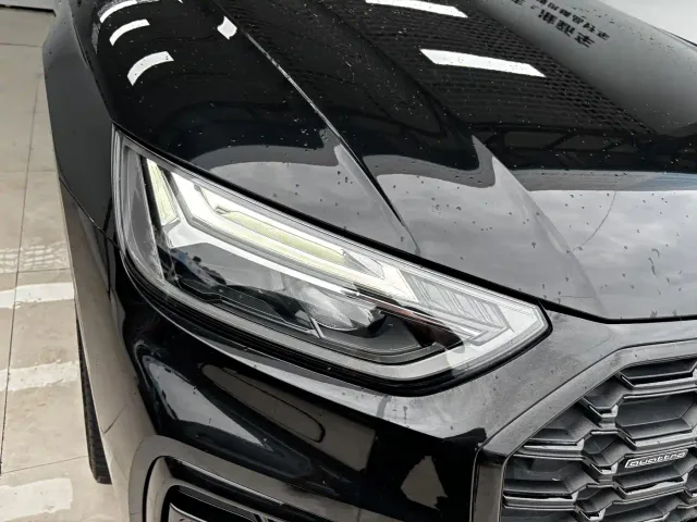 Audi Q5L — Фото автомобиля 8