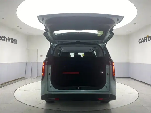 Maxus Dajia 7 — Фото автомобиля 30