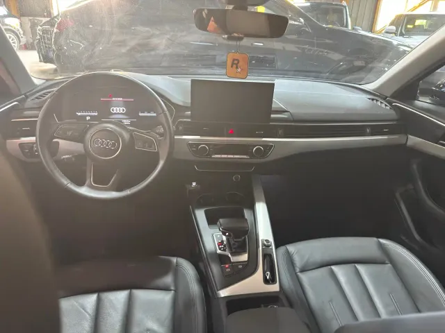Audi A4 — Фото автомобиля 6