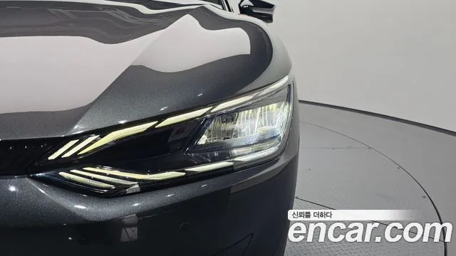 Kia EV6 — Фото автомобиля 22