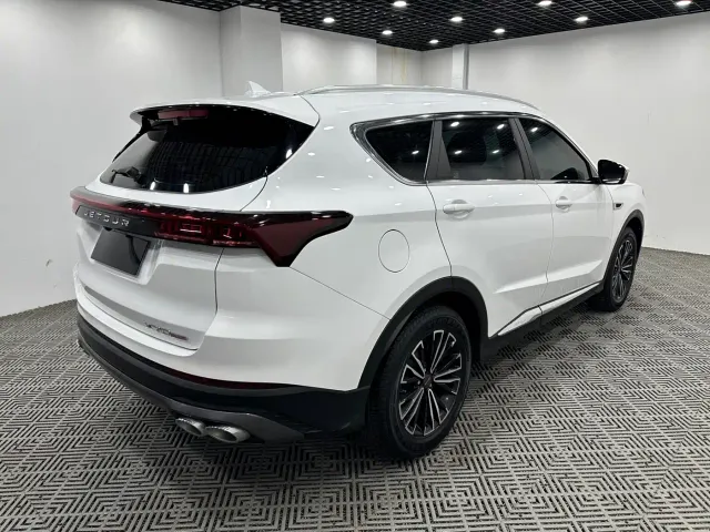 Jetour X70 Plus — Фото автомобиля 9