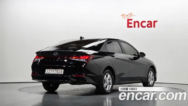 Hyundai AVANTE Avante (CN7) — Фото автомобиля 2