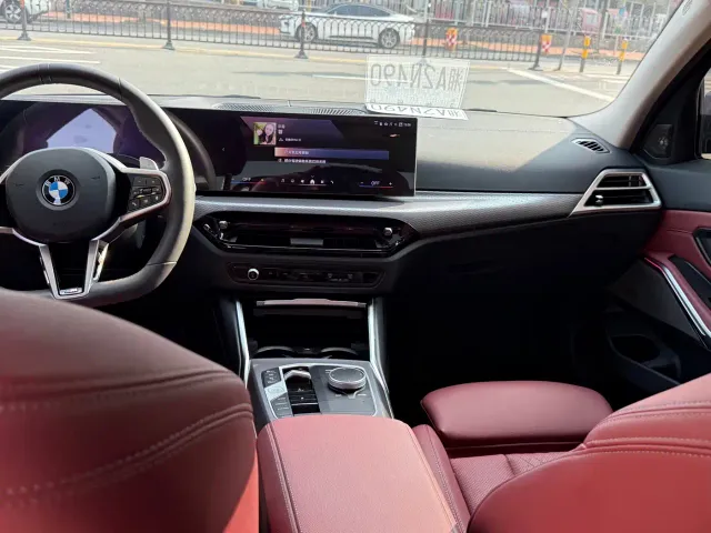 BMW 3 Series — Фото автомобиля 10
