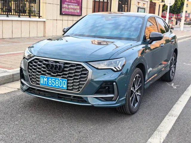 Фотография автомобиля — Audi Q3 Sportback
