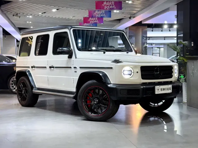 Mercedes-Benz G-Class — Фото автомобиля 3
