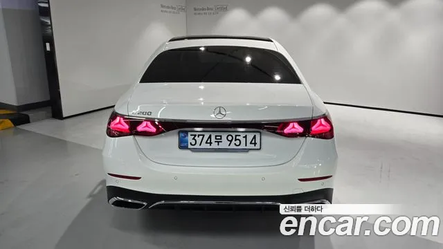Mercedes-Benz E-Class W214 — Фото автомобиля 7