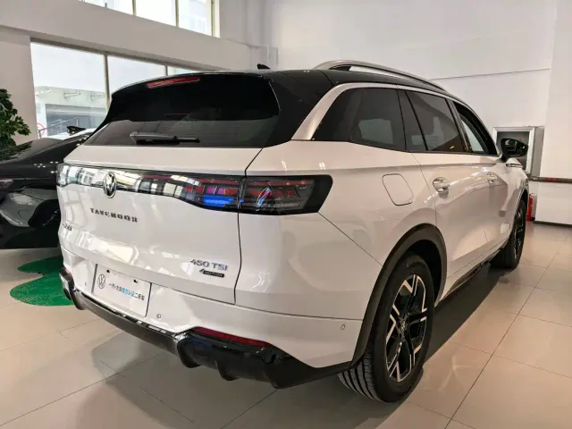 Volkswagen Talagon — Фото автомобиля 5