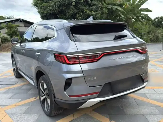 BYD Song PLUS — Фото автомобиля 20