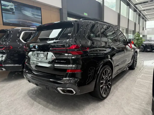 BMW X5 — Фото автомобиля 8