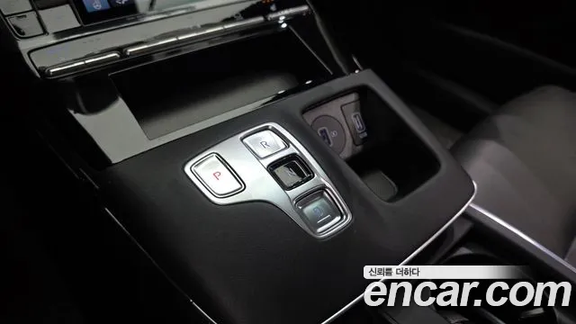 Hyundai Grandeur Новый Grandeur IG 3.0 LPi (Такси) — Фото автомобиля 9