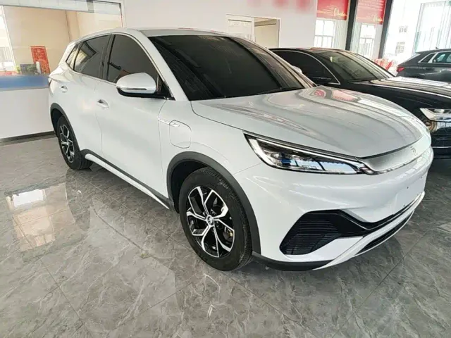 BYD Yuan PLUS — Фото автомобиля 3