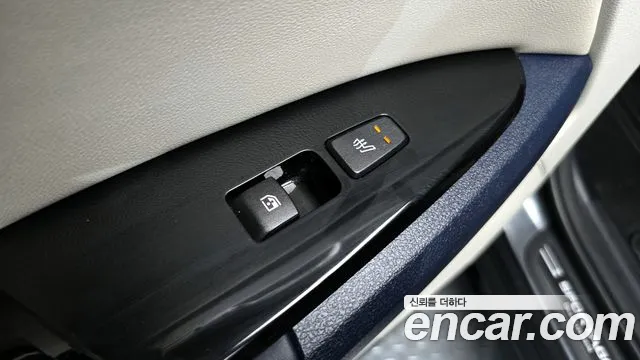 Kia Sportage Sportage 5-е поколение Бензин 1.6 турбо 2WD — Фото автомобиля 19