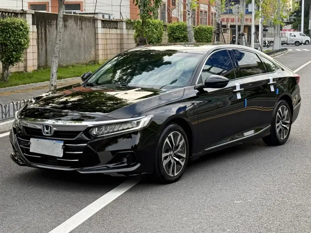 Фотография автомобиля — Honda Accord