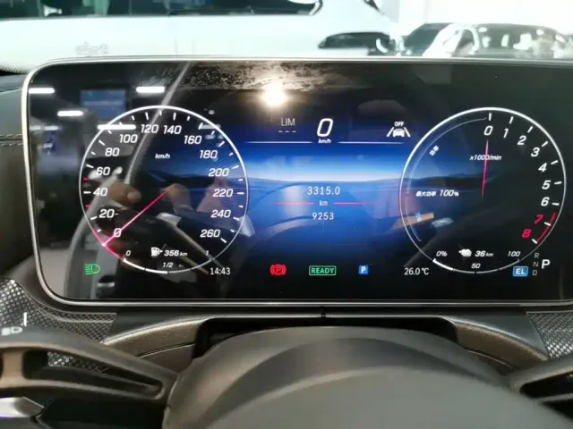 Mercedes-Benz Mercedes-Benz C-Class New Energy 2025 Facelift C 350 eL — Фото автомобиля 11