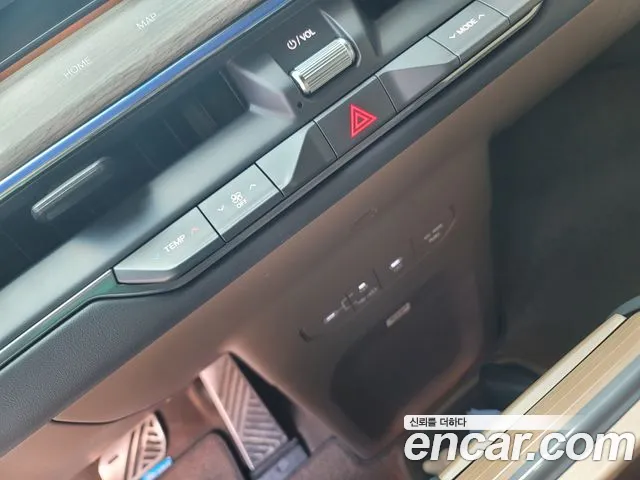 Kia EV9 — Фото автомобиля 6
