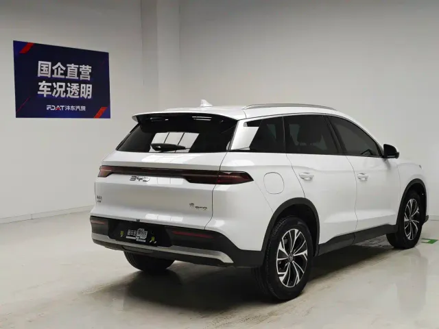 BYD Song Pro — Фото автомобиля 4