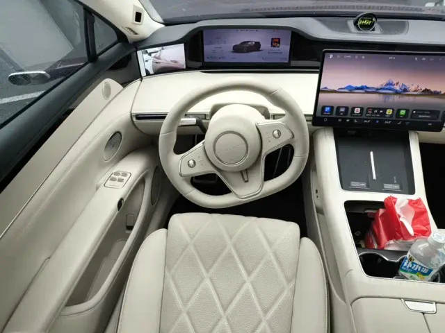 Stelato S9 — Фото автомобиля 11