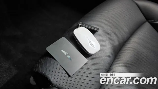 Genesis GV60 — Фото автомобиля 21