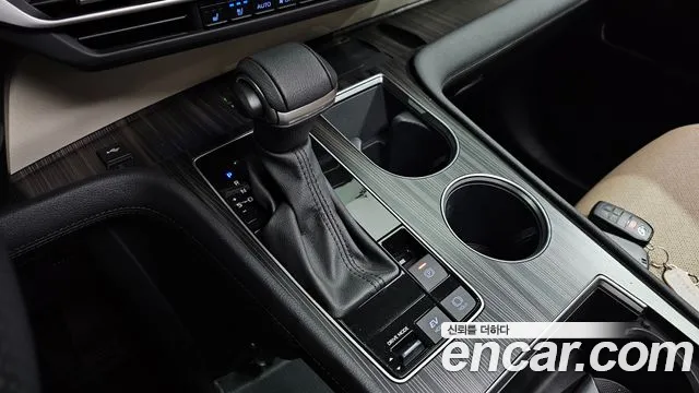 Toyota Sienna 4th Gen — Фото автомобиля 12