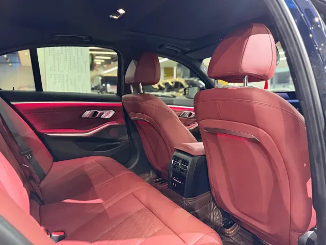 BMW 3 Series — Фото автомобиля 13