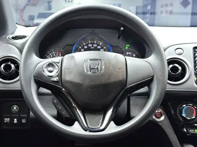 Honda XR-V — Фото автомобиля 8