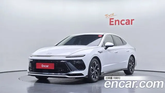 Фотография автомобиля — Hyundai Sonata DN8