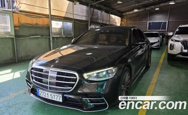 Фотография автомобиля — Mercedes-Benz S-Class W223