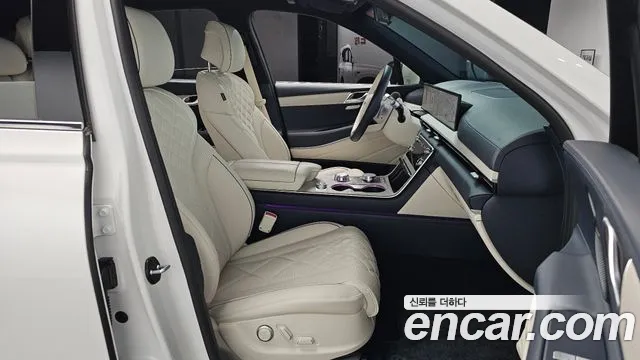 Genesis GV80 — Фото автомобиля 17