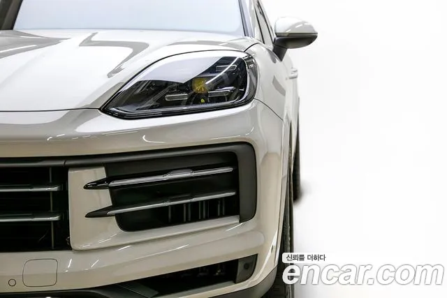 Porsche Cayenne — Фото автомобиля 5