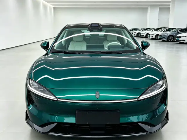 Luxeed S7 — Фото автомобиля 2
