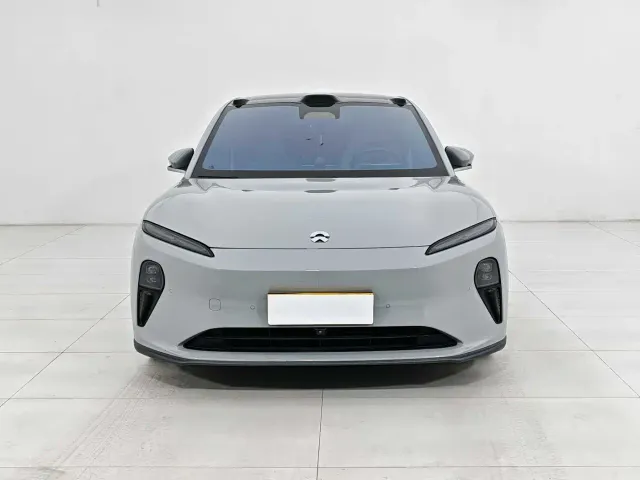 Nio ET5 — Фото автомобиля 2