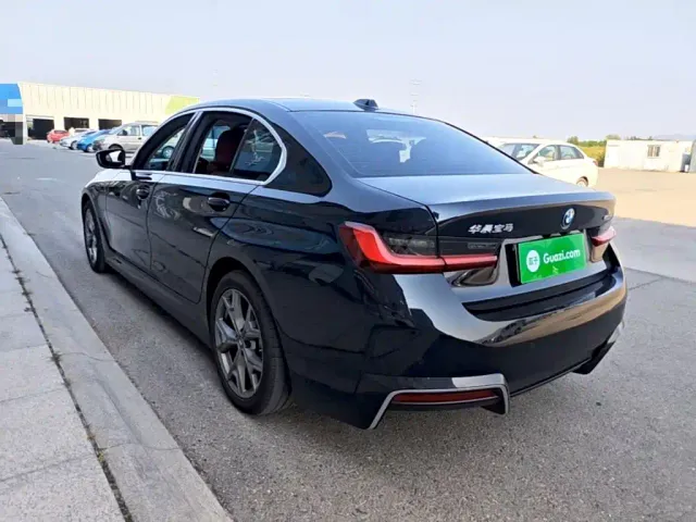BMW i3 — Фото автомобиля 4