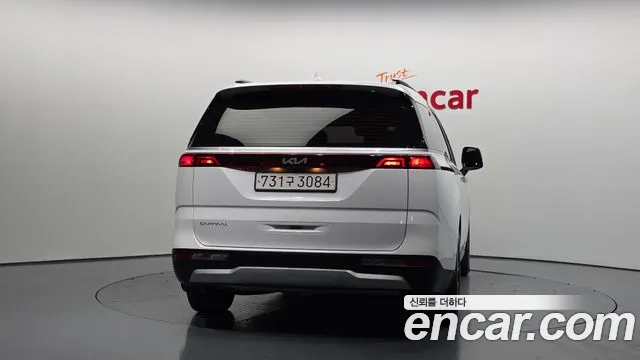 Kia Canival Carnival 4 поколение Бензин 11 мест Prestige — Фото автомобиля 4