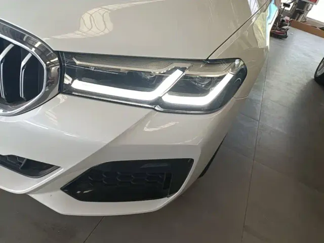 BMW 5 Series — Фото автомобиля 23