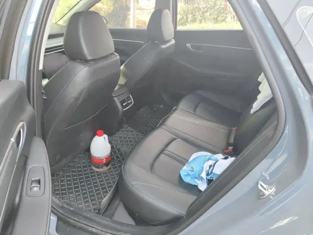 Hyundai Sonata — Фото автомобиля 11