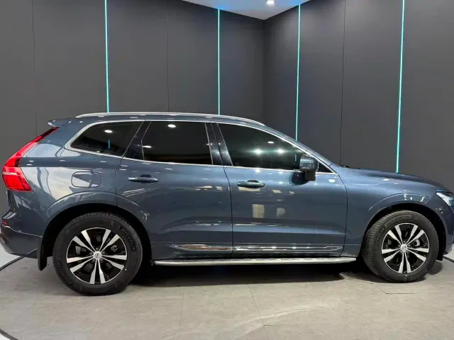 Volvo XC60 — Фото автомобиля 5