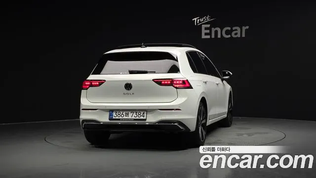 Volkswagen Golf Golf 8 поколение 2.0 TDI Prestige — Фото автомобиля 4