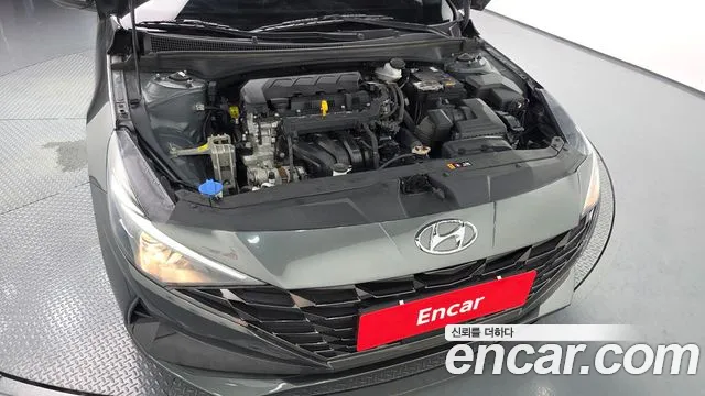 Hyundai AVANTE Avante (CN7) — Фото автомобиля 6
