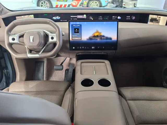 Avatr Avatr 07 2026 model Ultra EV AWD — Фото автомобиля 4