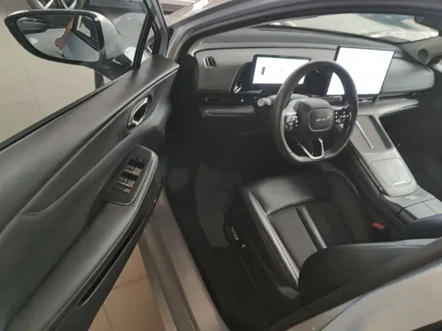 Aion AION S MAX 2024 70 Stellar Edition 54.6kWh — Фото автомобиля 15