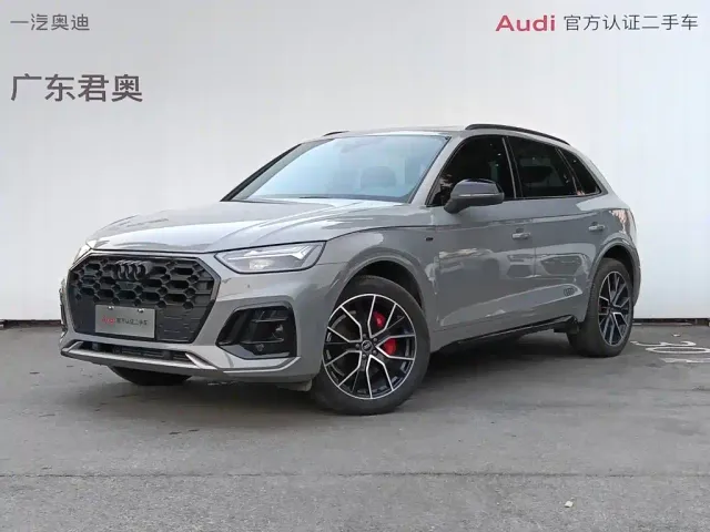 Фотография автомобиля — Audi Q5L