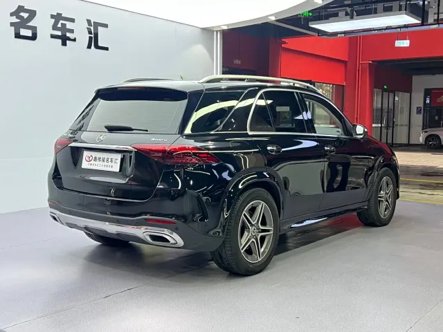 Mercedes-Benz GLE-Class — Фото автомобиля 15