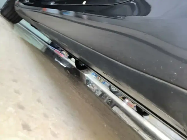 Tesla Model 3 — Фото автомобиля 21