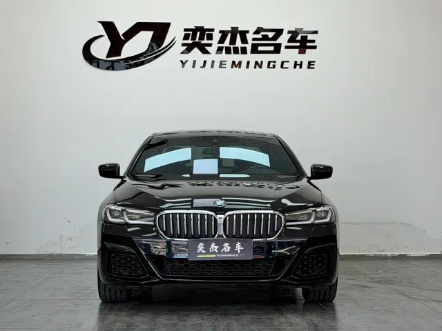 BMW 5 Series — Фото автомобиля 2