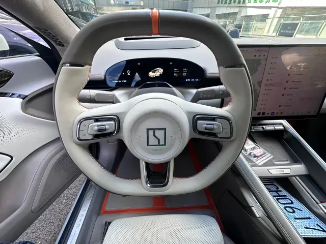 Zeekr 007 GT — Фото автомобиля 5