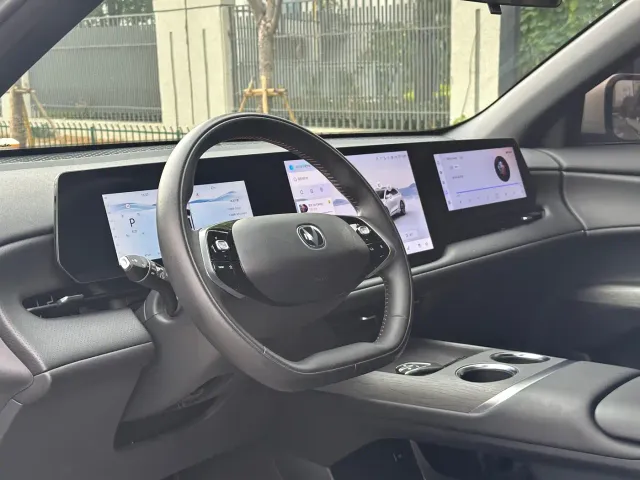 Changan CS75 Plus — Фото автомобиля 5