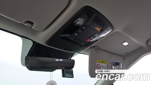 Kia Carnival 4th Gen — Фото автомобиля 24
